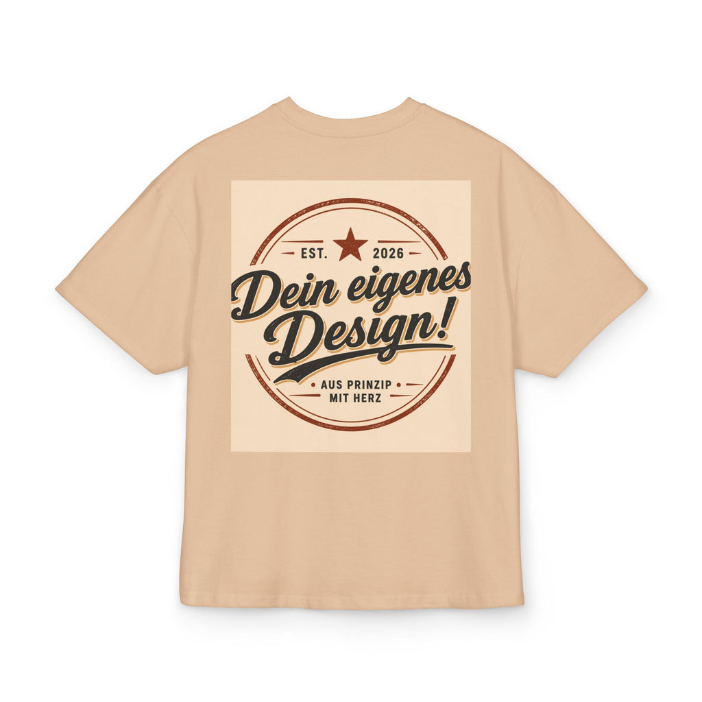 Vintage Badge T-Shirt — "Dein eigenes Design!" Retro Logo Tee