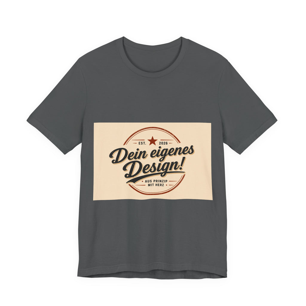 Custom Vintage Badge T-Shirt — "Dein eigenes Design" Personalized Tee