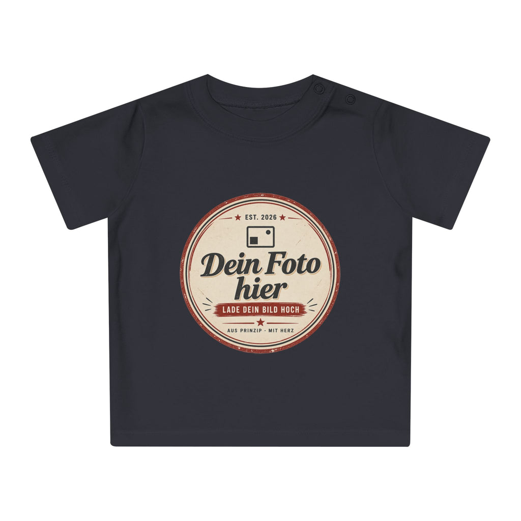 Baby T-Shirt personalisiert mit eigenem Design – Babykleidung 0–3 Jahre bedrucken