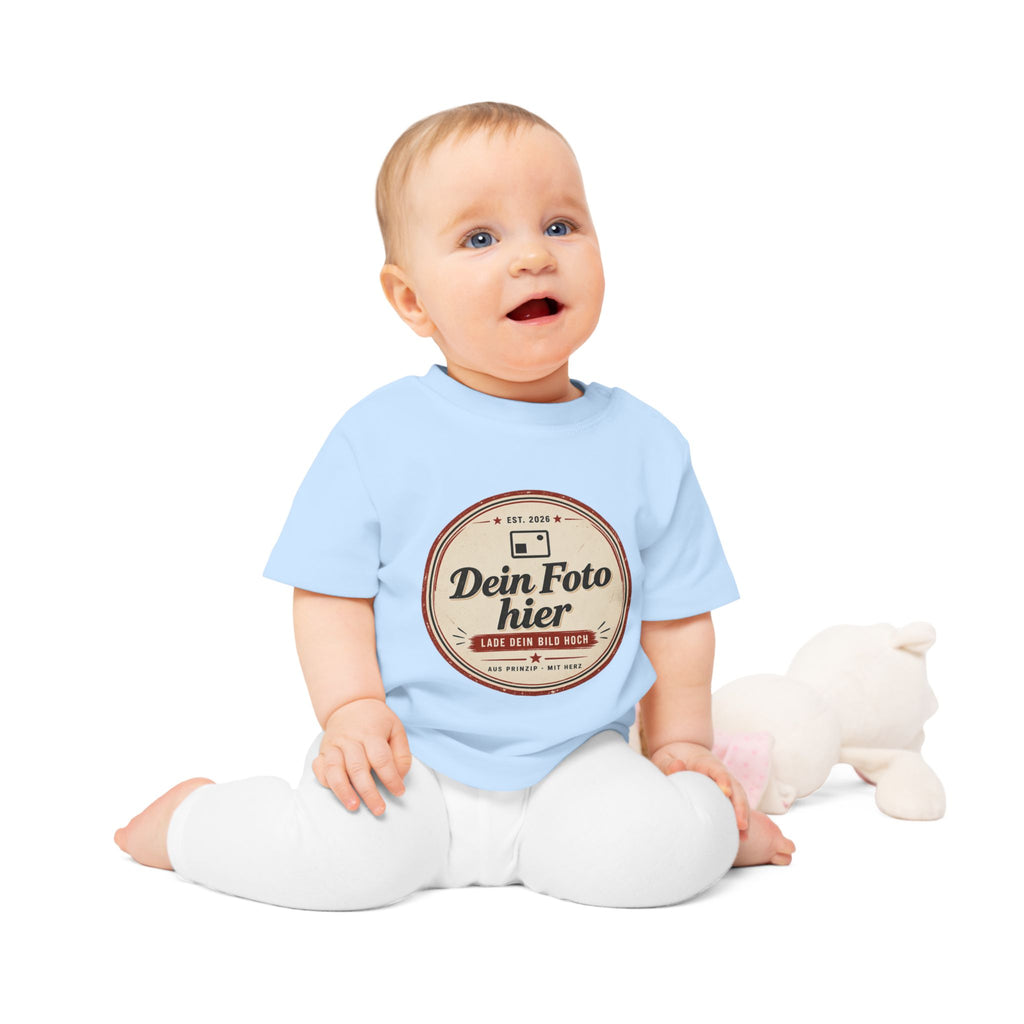 Baby T-Shirt personalisiert mit eigenem Design – Babykleidung 0–3 Jahre bedrucken