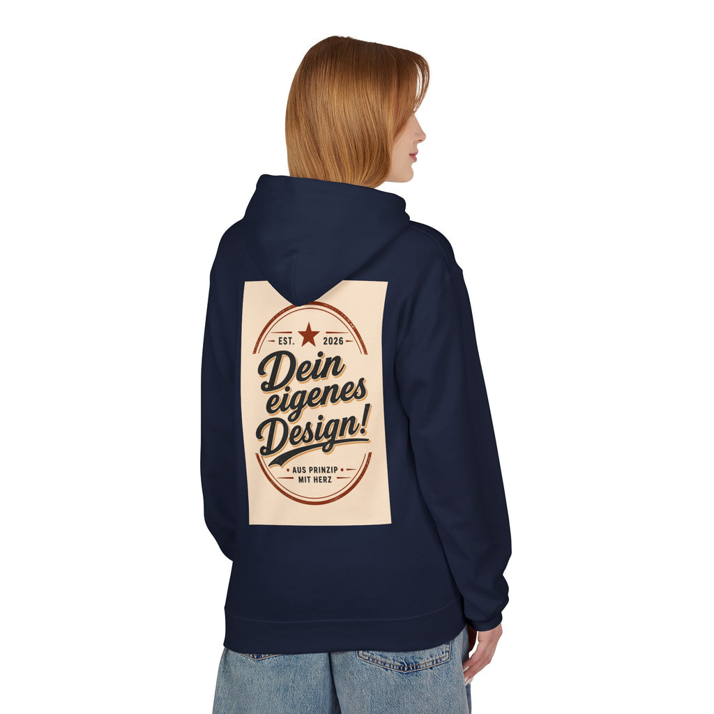 Hoodie — Custom Vintage Badge Design (Dein eigenes Design!)