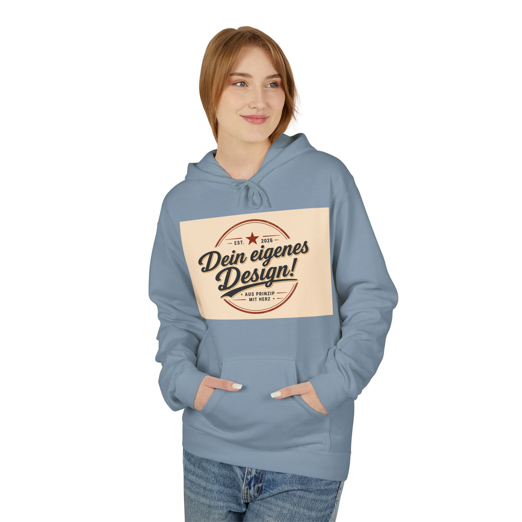 Hoodie — Custom Vintage Badge Design (Dein eigenes Design!)
