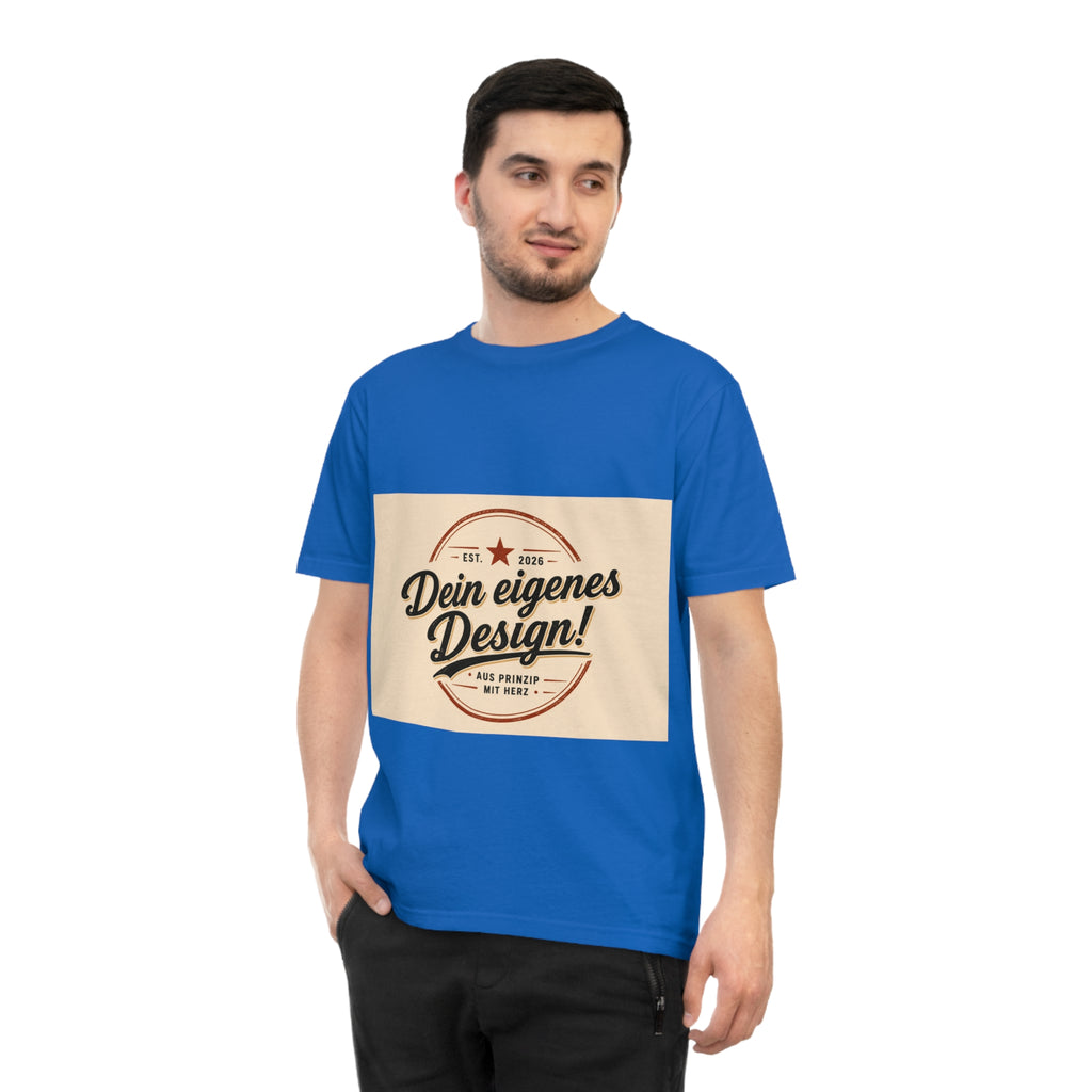 Vintage Badge T‑Shirt — "Dein eigenes Design!" Custom Retro Graphic Tee