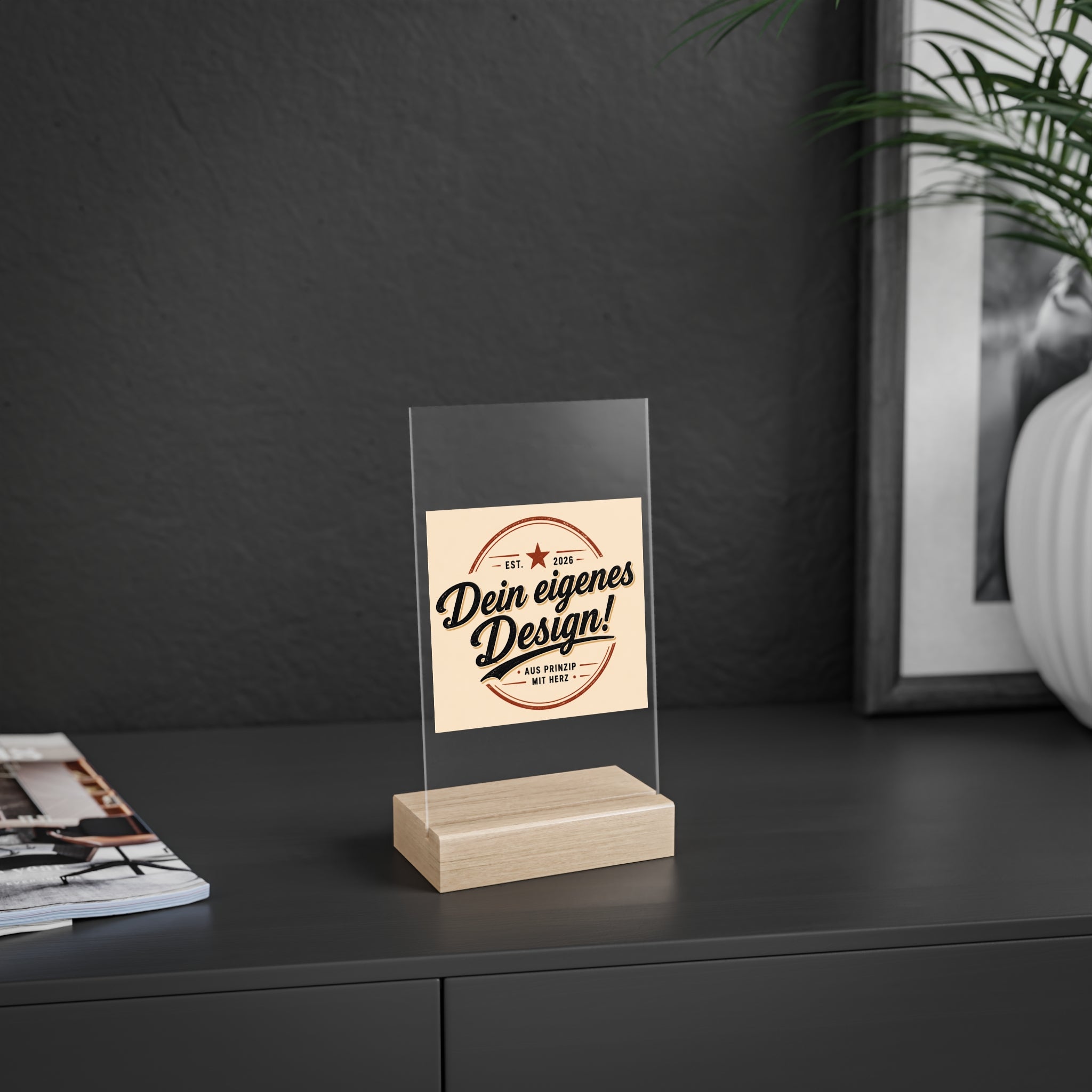 Acrylic Desk Sign with Wooden Stand – Customizable Display Plaque (Dein eigenes Design!)